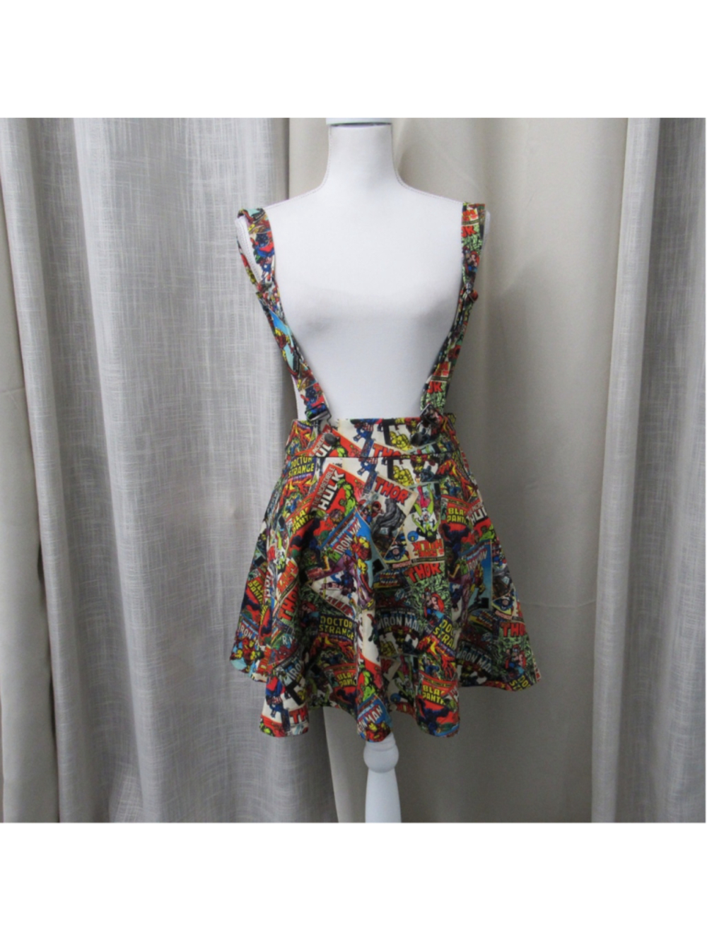 Her Universe Marvel Comic Book Covers Suspender Skirt Small Hot Topic